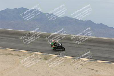 media/Nov-15-2025-Race Pace (Sat) [[8de605a2d8]]/Non Verified Riders (1st 20 Minutes)/Bowl (1015am)/